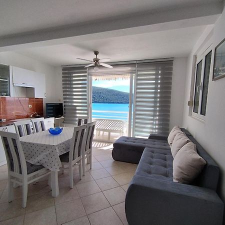Seaside Apartment Kruce Ούλτσιν Εξωτερικό φωτογραφία
