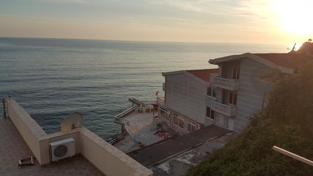 Seaside Apartment Kruce Ούλτσιν Εξωτερικό φωτογραφία